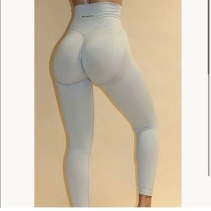 Natural niykee sculpt leggings